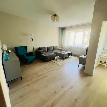 Danes Skvero Apartamentai *
