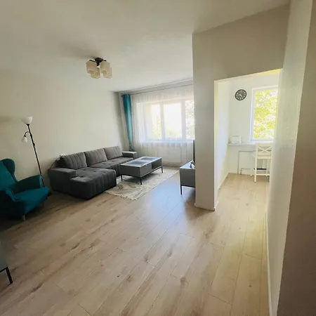 Danes Skvero Apartamentai *